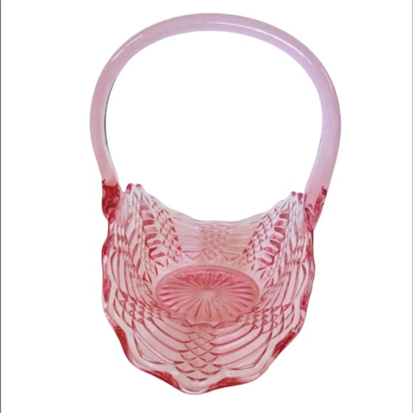 Glass Bridal Basket With Handle - Picture 2 of 4